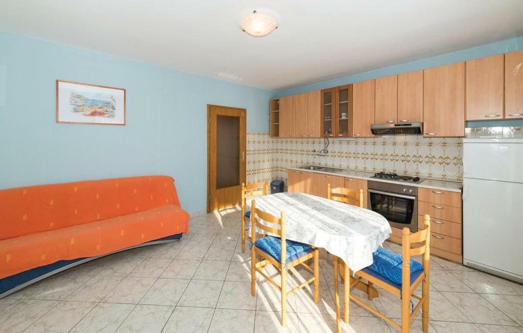Apartments Aurora Каштела Екстер'єр фото